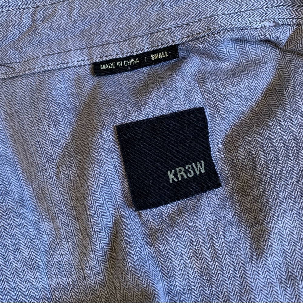 3/$20 KR3W men’s button up shirt, light blue, small - Picture 5 of 8